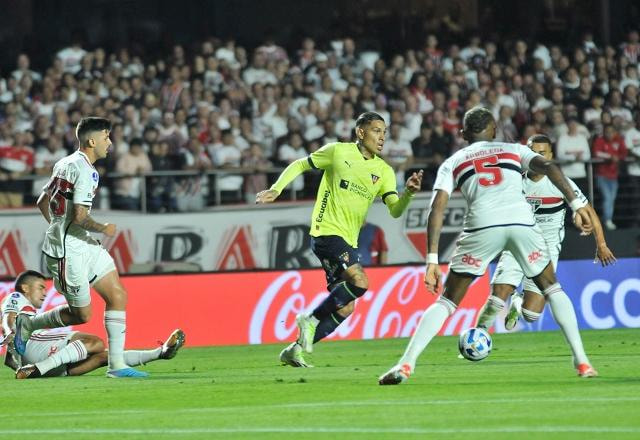 Imagem da noticia Guerrero cita Corinthians ao exaltar classificação sobre o São Paulo