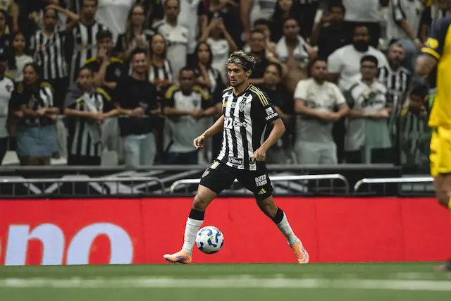 Scarpa rebate rumores de saída do Atlético: "Esses papinhos comigo não funcionam" Scarpa rebate rumores de saída do Atlético: "Esses papinhos comigo não funcionam"