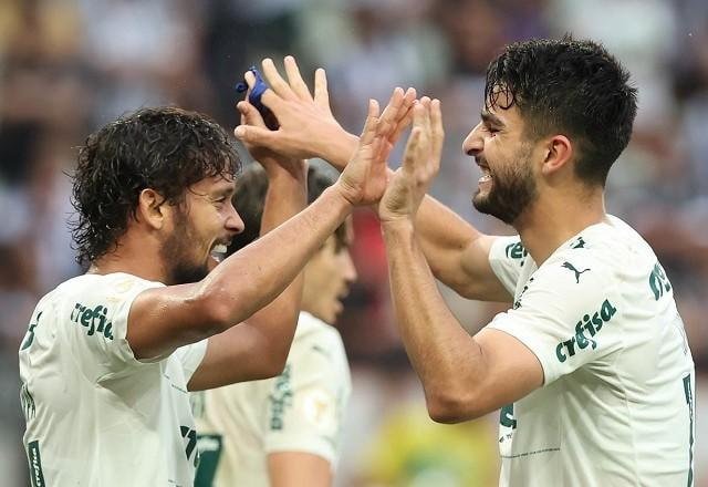 Imagem da noticia Palmeiras vence Ceará e abre vantagem na liderança do Brasileirão