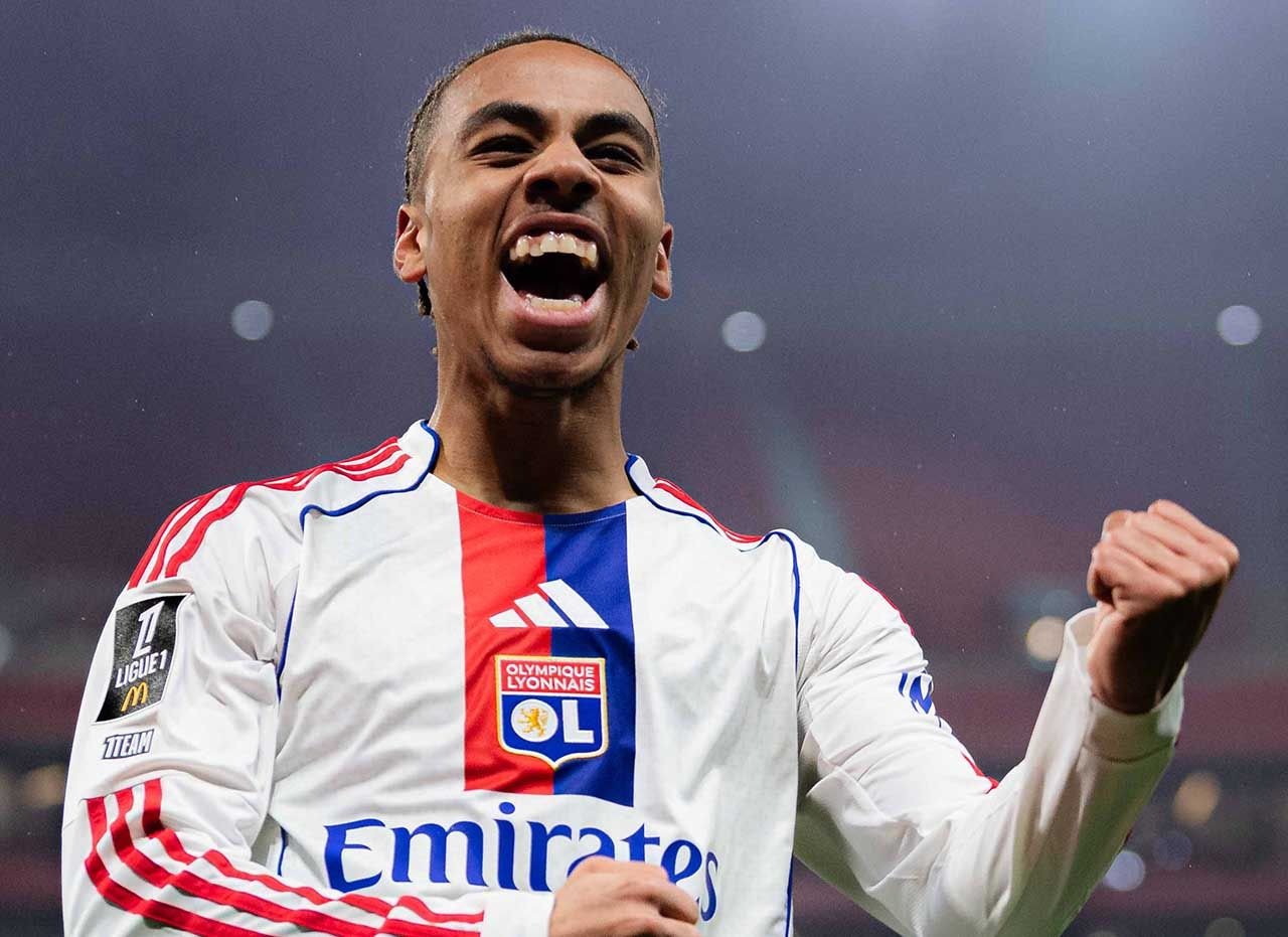 Imagem da noticia Lyon, sem Endrick, vence sua 13ª partida seguida e sobe na classificação francesa