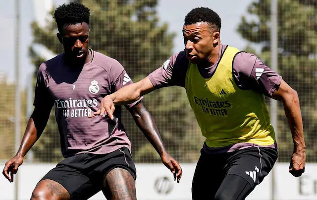 Mbappé discute em treino do Real Madrid e agrava crise Mbappé discute em treino do Real Madrid e agrava crise