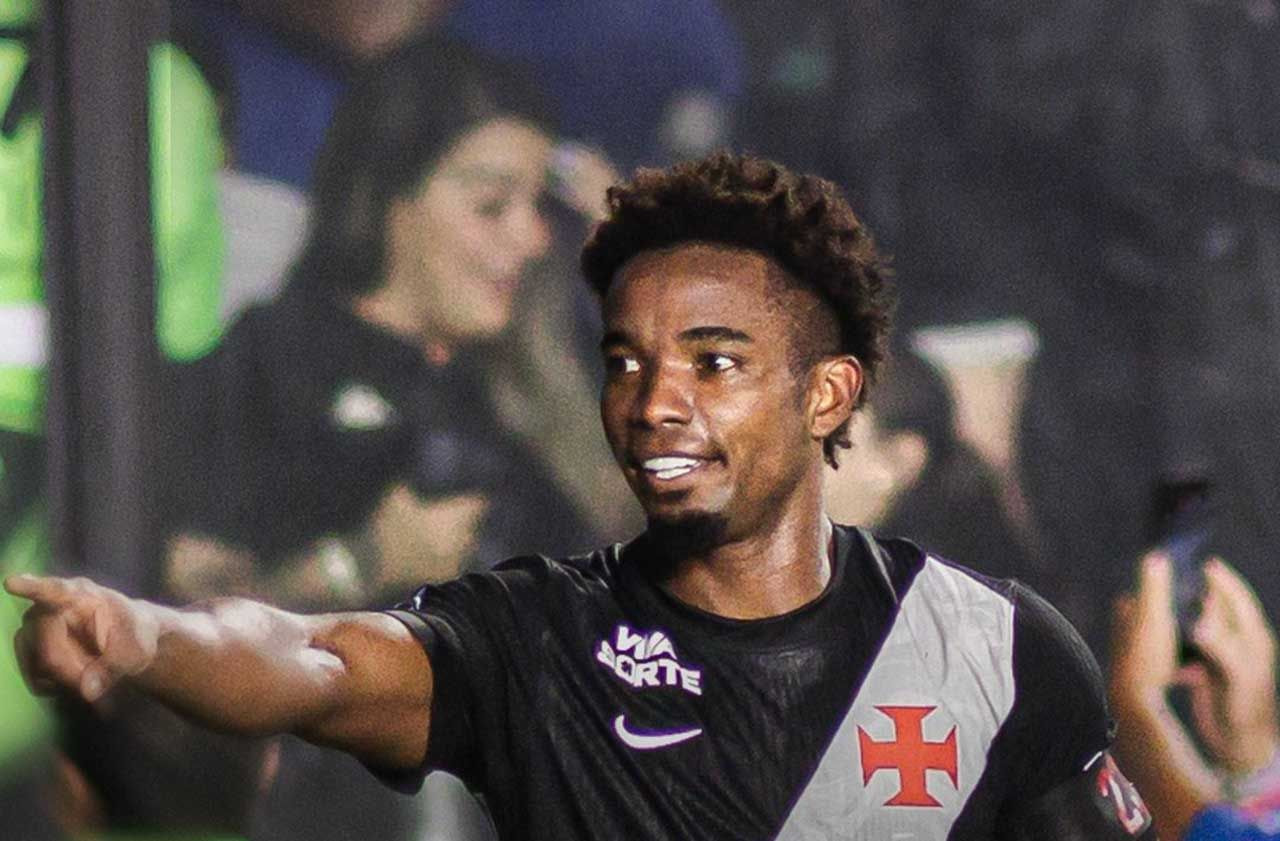 Imagem da noticia Vasco faz o dever de casa, vence o Athletico e sobe na tabela