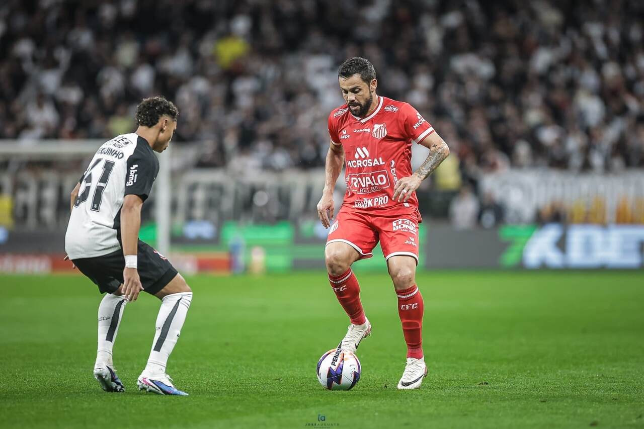 Imagem da noticia Crias do Terrão decidem e Corinthians vence o Capivariano