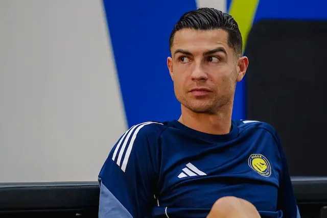 Cristiano Ronaldo sofre lesão na coxa e vira desfalque no Al-Nassr Cristiano Ronaldo sofre lesão na coxa e vira desfalque no Al-Nassr