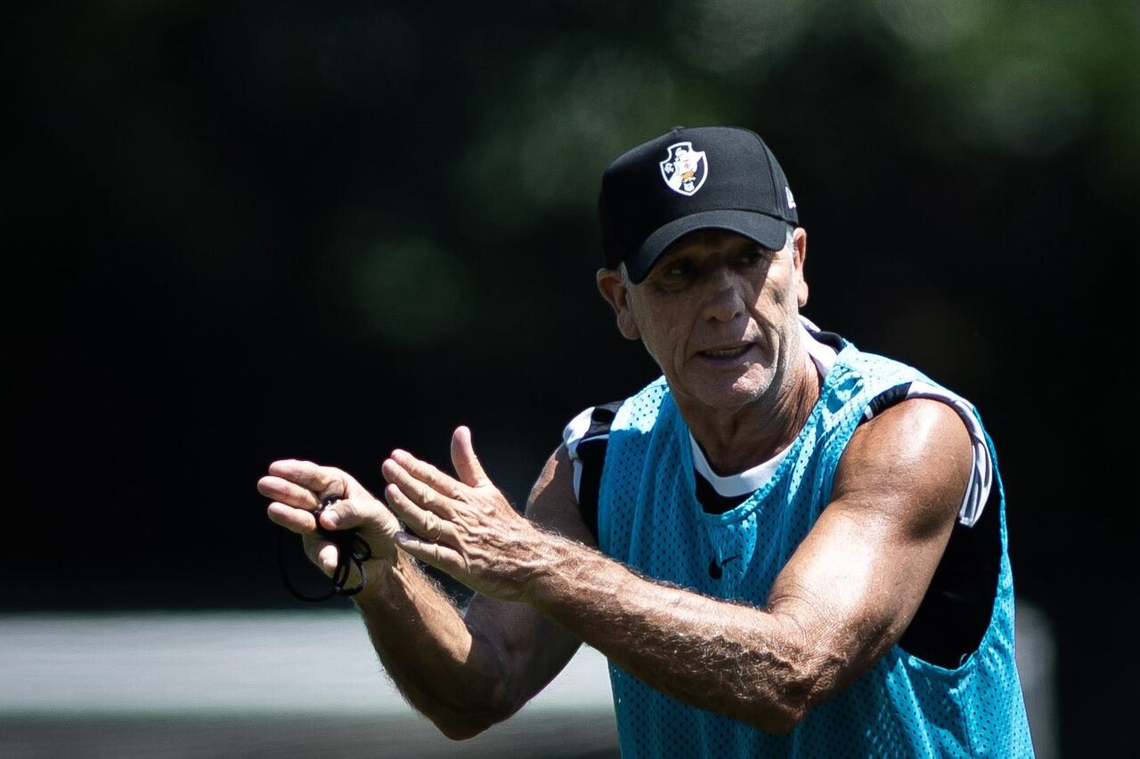 Imagem da noticia Renato encara desafio de livrar o Vasco do risco de queda pela terceira vez