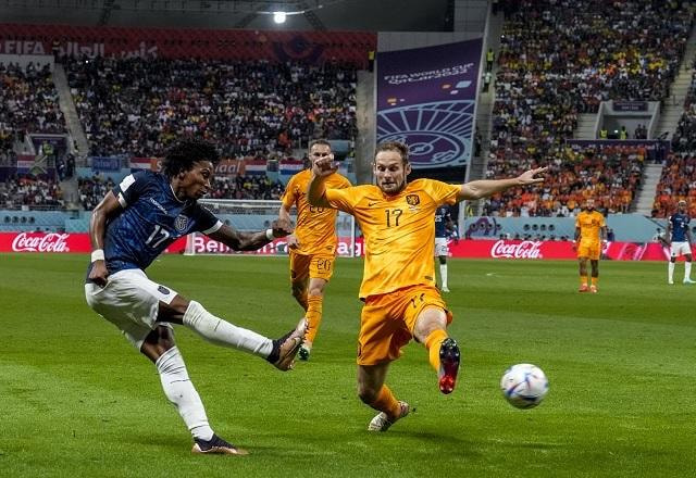 Imagem da noticia Holanda e Equador empatam e deixam vagas indefinidas para a rodada final