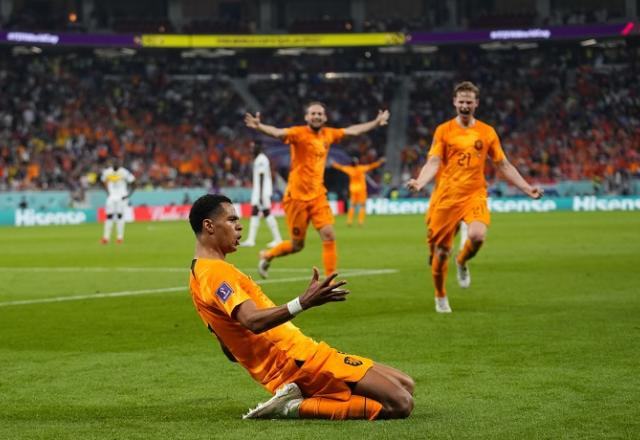 Imagem da noticia Holanda e Inglaterra podem ficar fora das oitavas da Copa; veja cenários