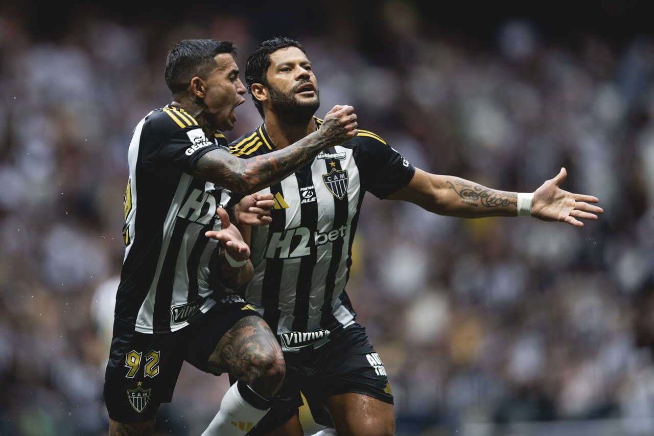 Imagem da noticia Atlético aproveita um a mais, domina e goleia o Vasco