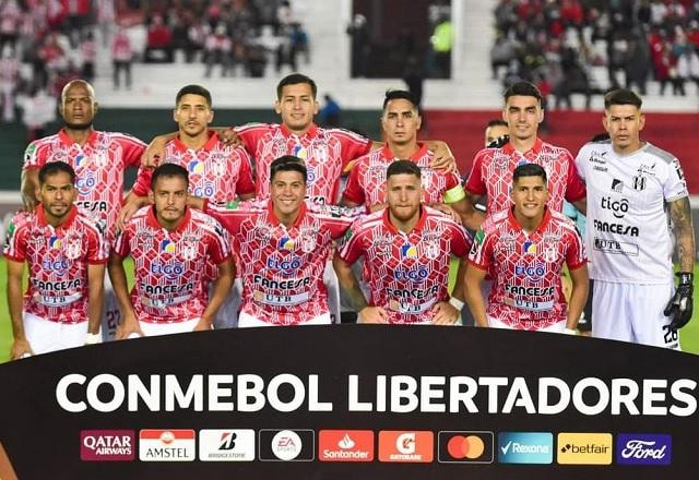 Imagem da noticia Adversário do Palmeiras, Independiente Petrolero vive crise em 2022