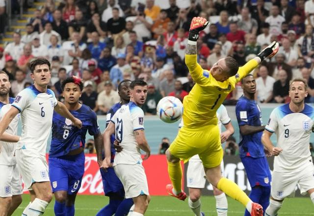 Imagem da noticia Inglaterra só empata com Estados Unidos, e grupo fica aberto para rodada final