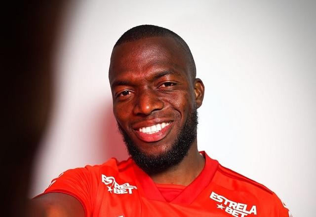 Imagem da noticia Internacional anuncia a contratação do atacante Enner Valencia
