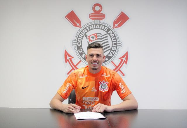 Imagem da noticia Corinthians anuncia contratação do goleiro Ivan, ex-Ponte Preta