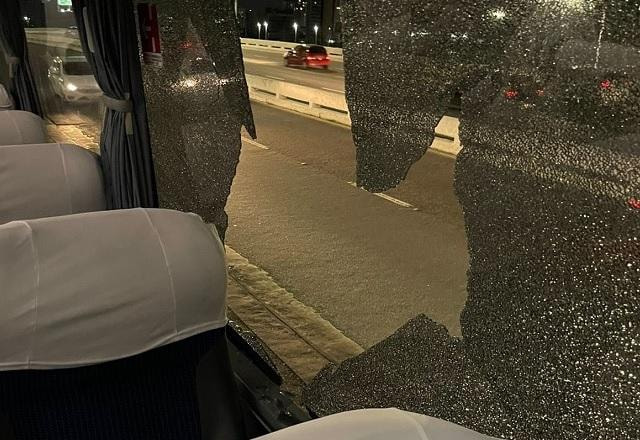 Imagem da noticia Ônibus do Sampaio é apedrejado após jogo contra o Sport pela Série B