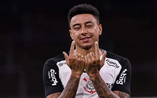 Lingard tira o peso e tem "sensação incrível" após 1º gol pelo Corinthians Lingard tira o peso e tem "sensação incrível" após 1º gol pelo Corinthians