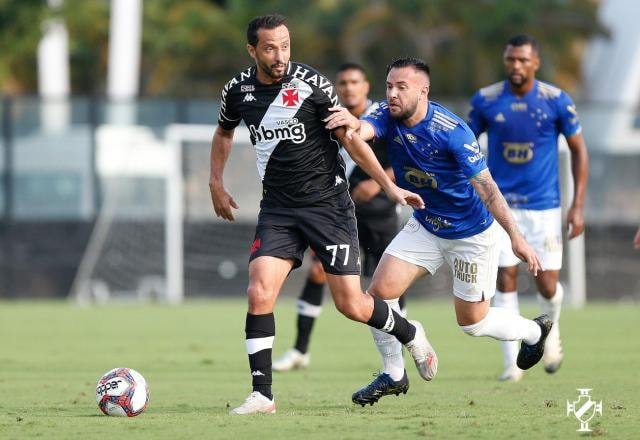 Imagem da noticia Com gol no último minuto, Cruzeiro empata com Vasco na Série B