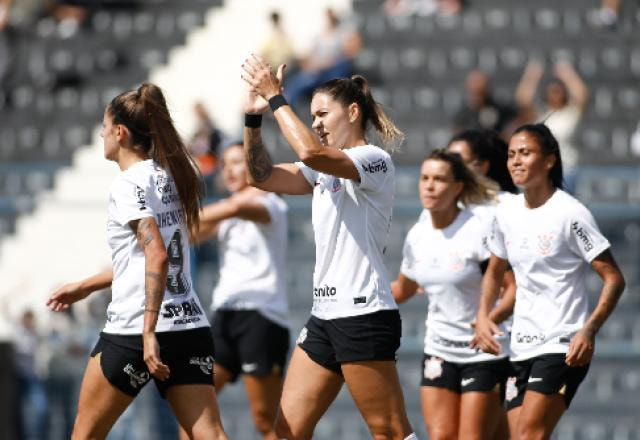 Imagem da noticia Jogadoras do Corinthians sofreram ameaças após protesto contra Cuca, diz técnico