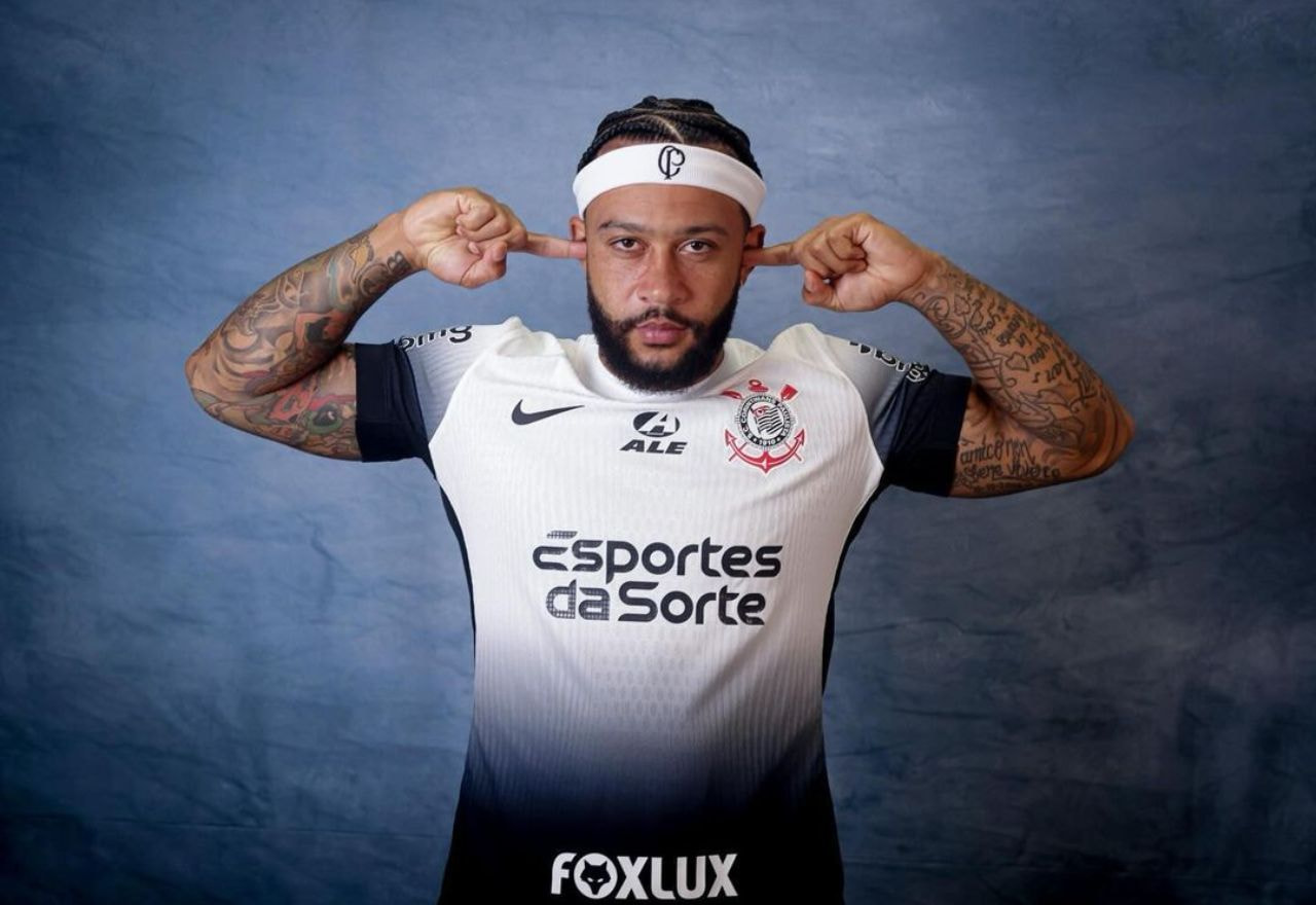 Imagem da noticia Estreia de Memphis Depay, clássico carioca e mais: veja os jogos do Brasileirão neste final de semana