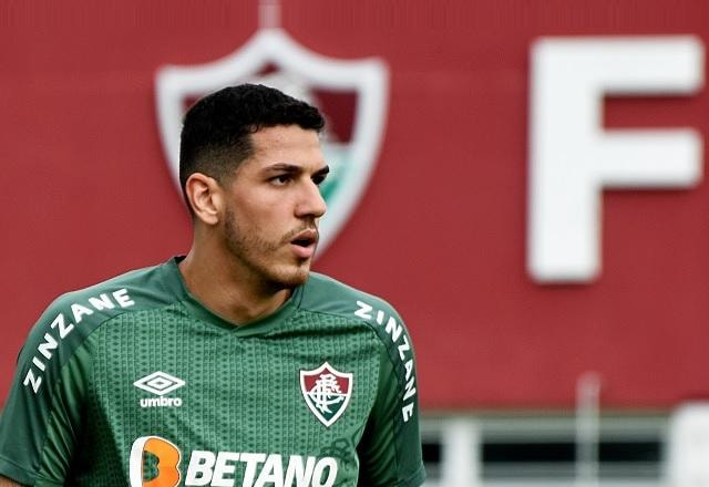 Imagem da noticia Jorge Jesus pede a contratação do zagueiro Nino, do Fluminense
