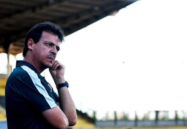 Imagem da noticia Jornal espanhol elogia estilo de jogo de Diniz no Fluminense: "Técnico da moda"