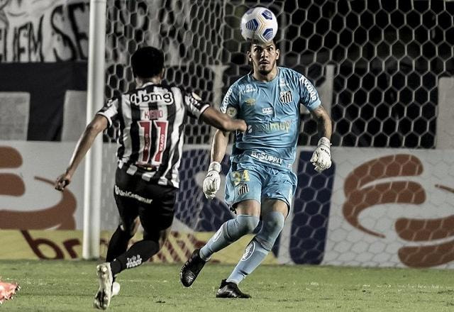 Imagem da noticia Atlético-MG x Santos: onde assistir, escalações e desfalques
