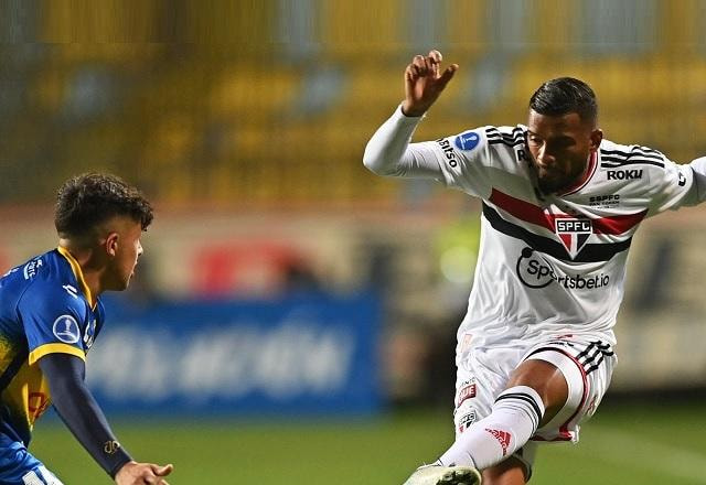 Imagem da noticia Com reservas, São Paulo joga mal e só empata com o Everton pela Sul-Americana