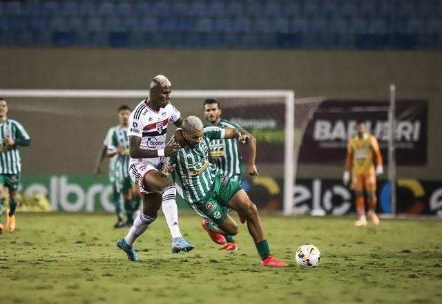 Imagem da noticia São Paulo vence Juventude sem sustos e avança às oitavas da Copa do Brasil