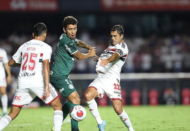 Imagem da noticia TEMPO REAL: Acompanhe todos os lances de São Paulo x Palmeiras