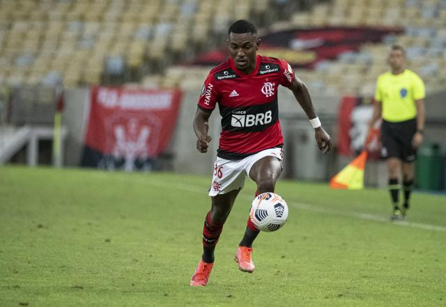 Imagem da noticia Lateral do Flamengo é denunciado por homicídio culposo em caso de atropelamento