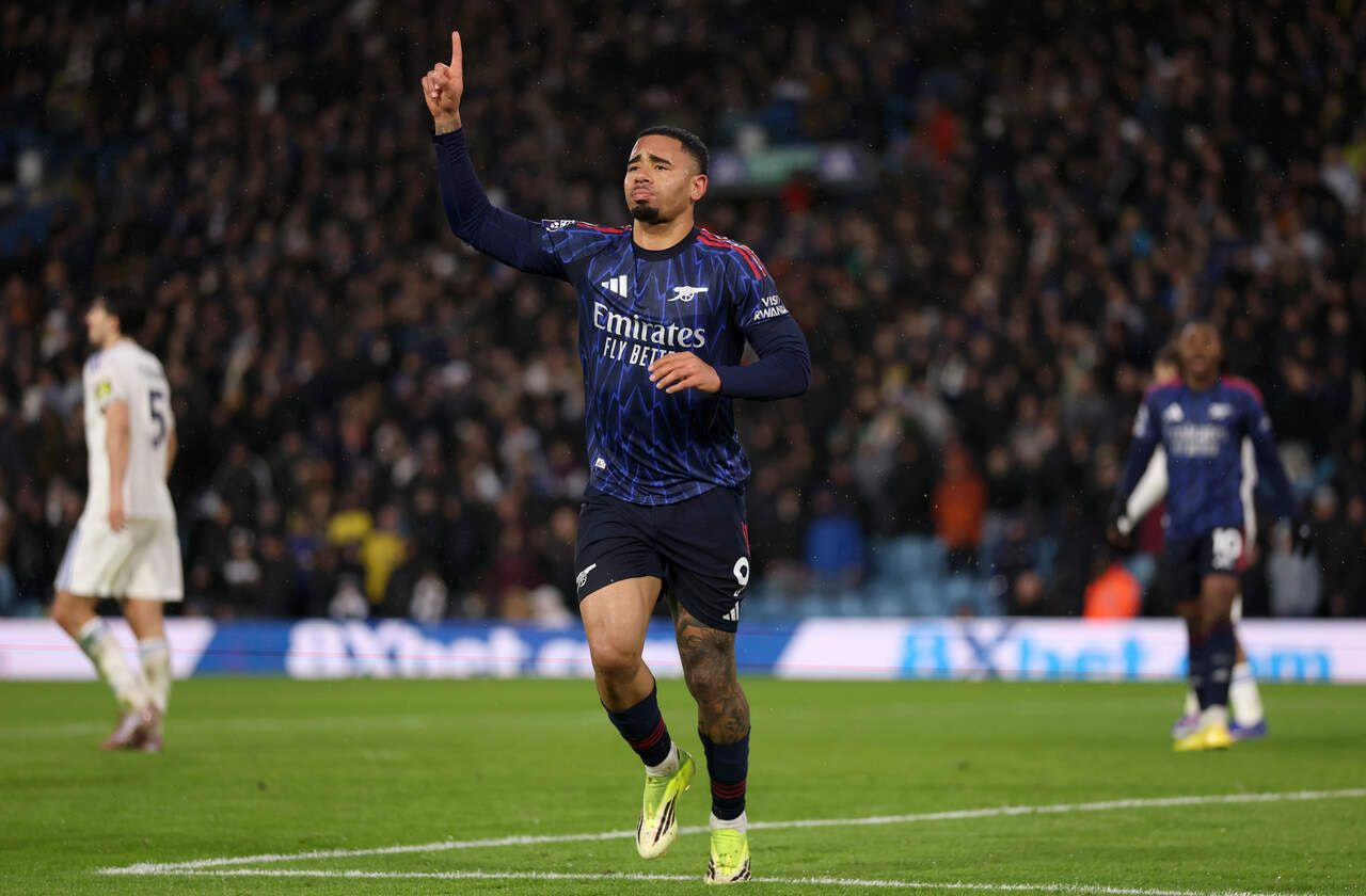 Imagem da noticia Gabriel Jesus marca, Arsenal goleia e segue isolado na liderança do Inglês
