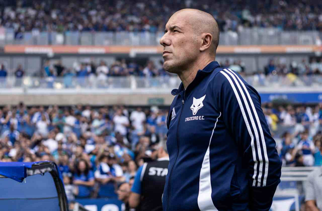 Imagem da noticia Jardim ironiza arbitragem: "Quem não viu pensa que foi um jogo de guerra"