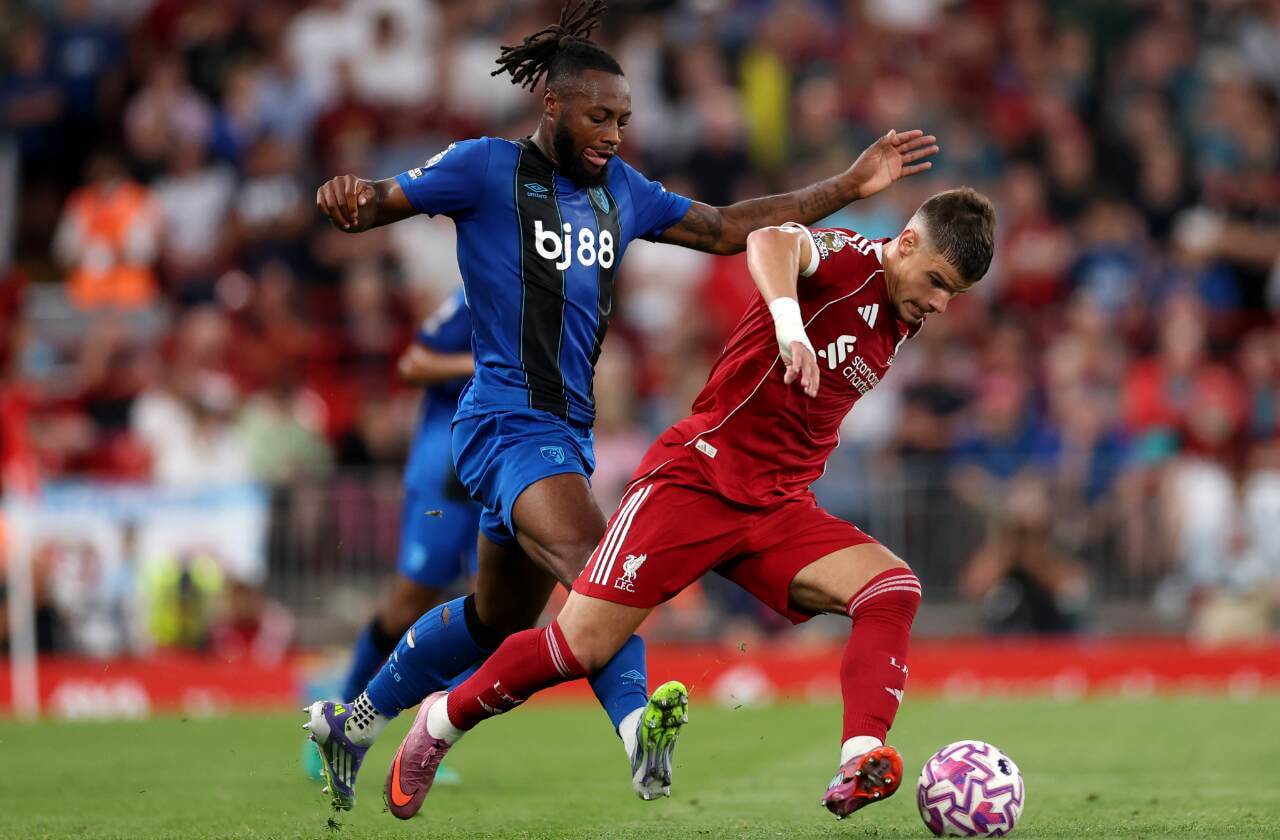 Imagem da noticia Liverpool estreia na Premier League com vitória sobre o Bournemouth