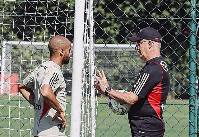 Imagem da noticia São Paulo x Atlético-MG: onde assistir, escalações e desfalques
