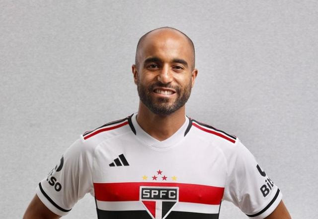 Imagem da noticia São Paulo registra Lucas na CBF, e atacante pode estrear no domingo
