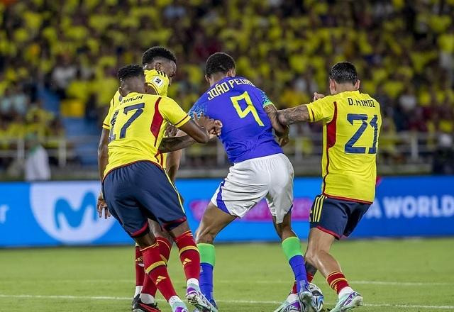 Imagem da noticia Luis Díaz brilha, e Colômbia vence Brasil de virada nas Eliminatórias
