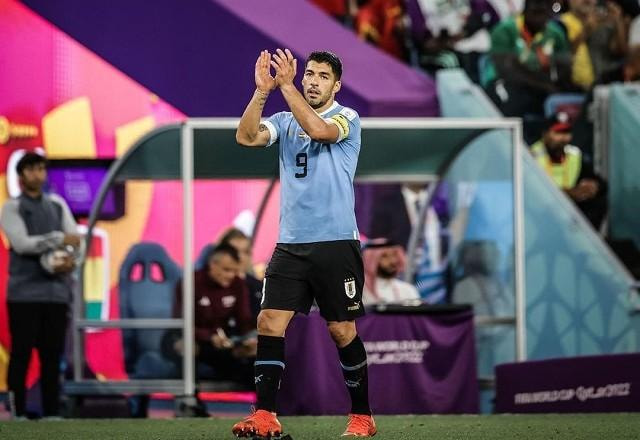 Imagem da noticia Grêmio anuncia contratação do atacante uruguaio Luis Suárez
