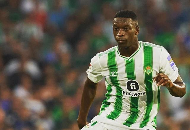 Imagem da noticia Luiz Henrique quer garantia de ida a Lyon e acerto com Botafogo é adiado