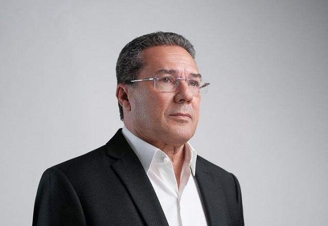 Imagem da noticia Corinthians acerta contratação do técnico Vanderlei Luxemburgo