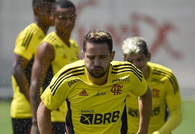 Imagem da noticia Madureira x Flamengo: onde assistir, escalações e desfalques