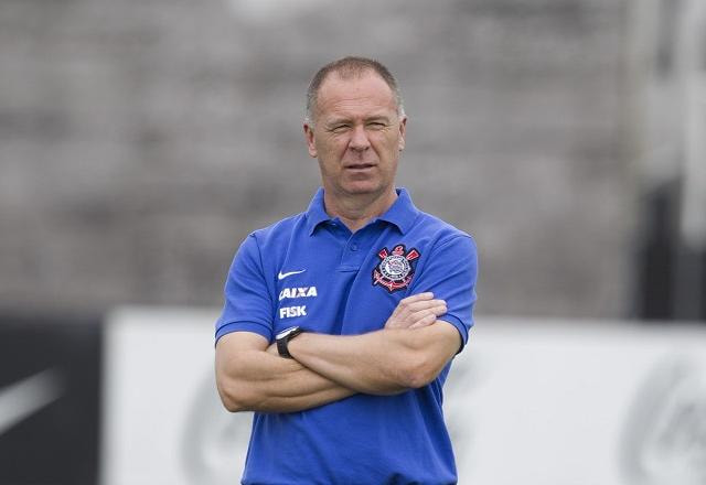 Imagem da noticia Títulos e vaga na seleção! Relembre trajetória de Mano Menezes no Corinthians