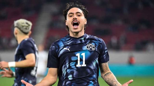 Técnico do Paraguai valoriza estreia de Mauricio: "Deu a tranquilidade necessária" Técnico do Paraguai valoriza estreia de Mauricio: "Deu a tranquilidade necessária"