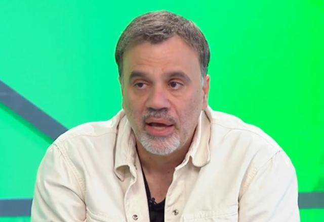 Imagem da noticia Mauro Beting avalia caso de Vinícius Júnior: "Tem que sair todo mundo de campo"
