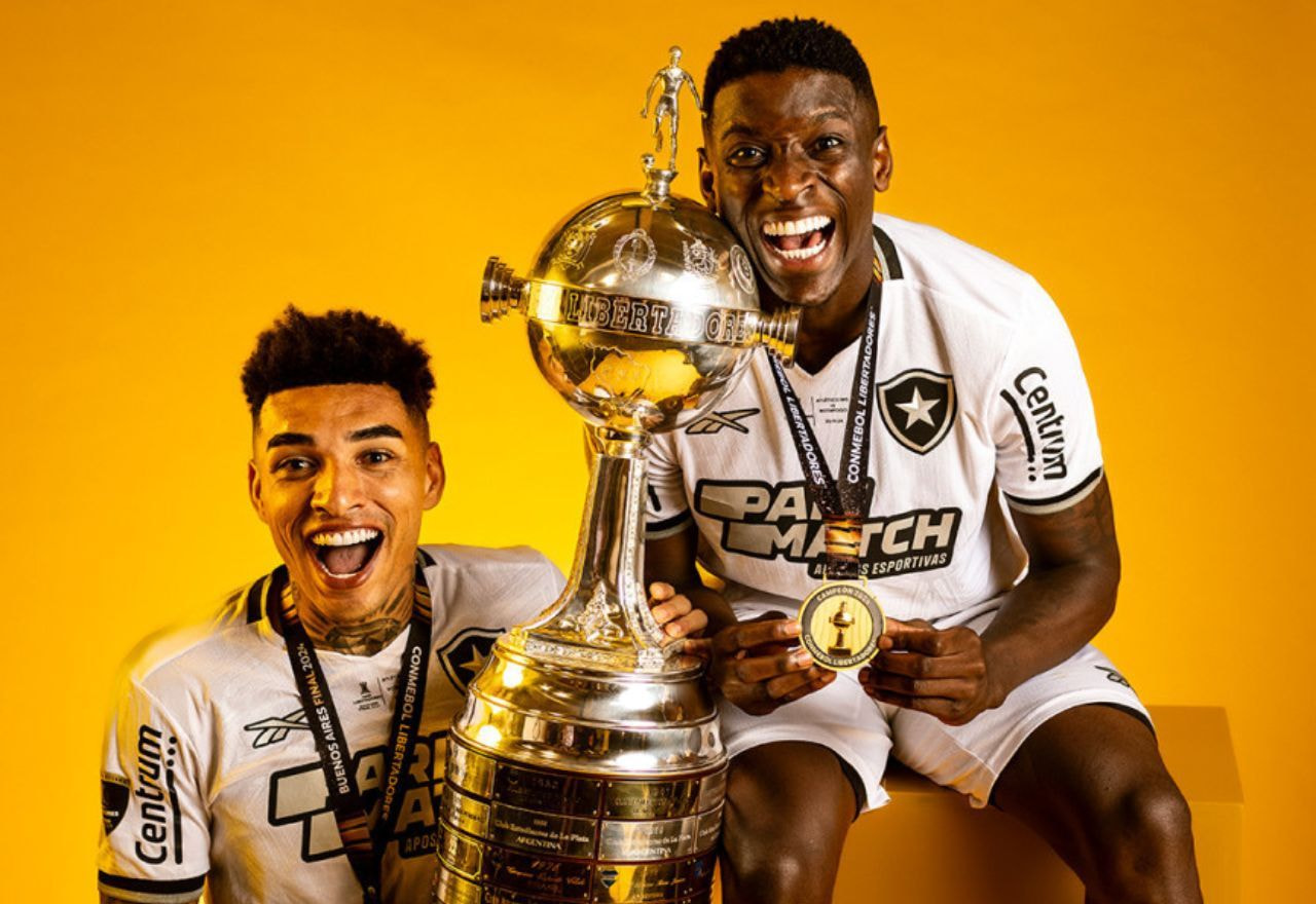 Imagem da noticia "Temos o melhor elenco da América do Sul", diz Textor após sorteio do Super Mundial