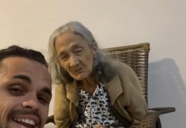 Imagem da noticia Michael, ex-Flamengo, comunica morte da avó um mês após falecimento da mãe