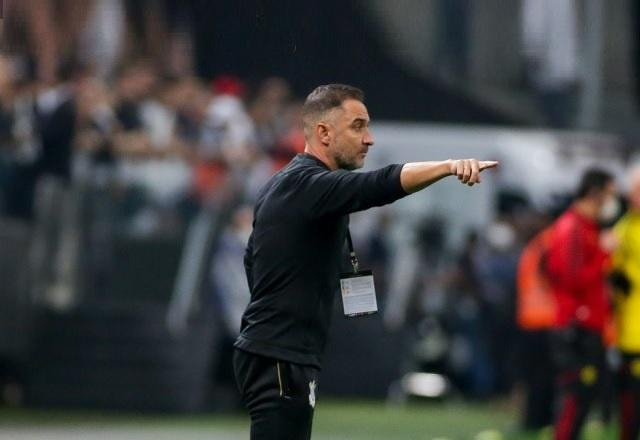 Imagem da noticia "Estamos em choque, choque de realidade", admite Vítor Pereira