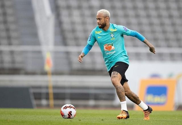 Imagem da noticia Argentinos provocam Brasil após Finalíssima, e Neymar debocha: "Ganharam a Copa?"