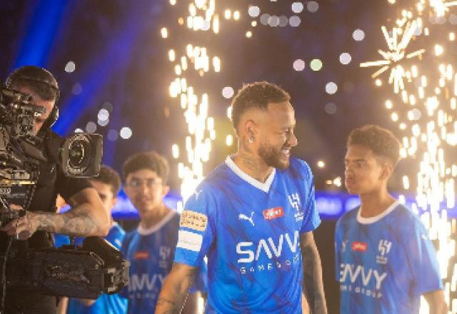 Imagem da noticia Neymar é apresentado com festa no Al-Hilal: "Estou impressionado"