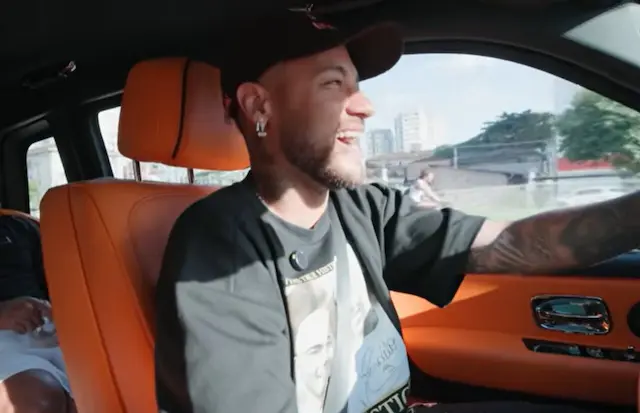 Neymar desvia foco de convocação e bomba nas redes sociais com vídeo mais íntimo Neymar desvia foco de convocação e bomba nas redes sociais com vídeo mais íntimo