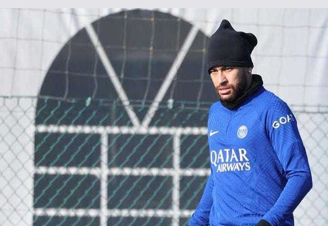 Imagem da noticia Neymar reconhece "momento de dificuldade" do PSG antes de duelo com Bayern