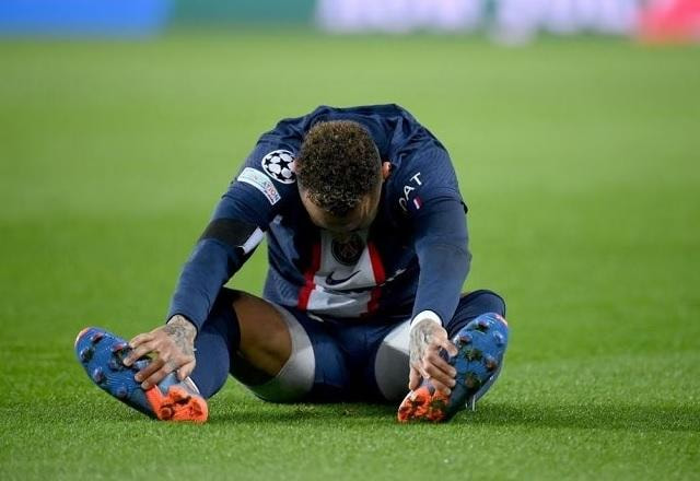 Imagem da noticia "O Neymar faz uma temporada bem meia-boca", opina Téo José