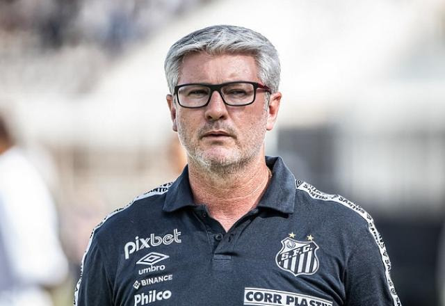 Imagem da noticia Odair Hellmann pede desculpa após eliminação do Santos: "Também vaiaria"